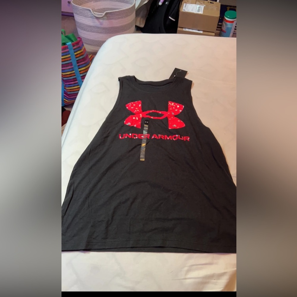 Under Armor tank, brand new